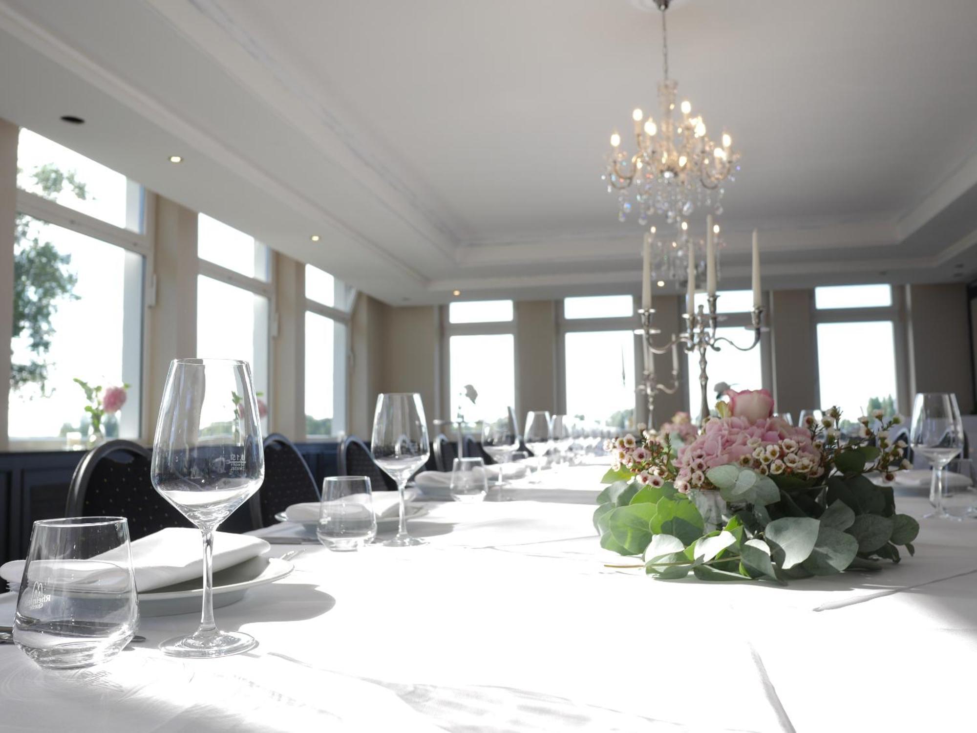 Hotel Faehrhaus Km734 Düsseldorf Dış mekan fotoğraf